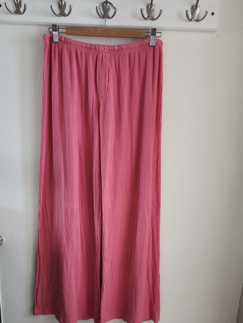 Auden Wide-Leg Ribbed Pants in Rose Pink